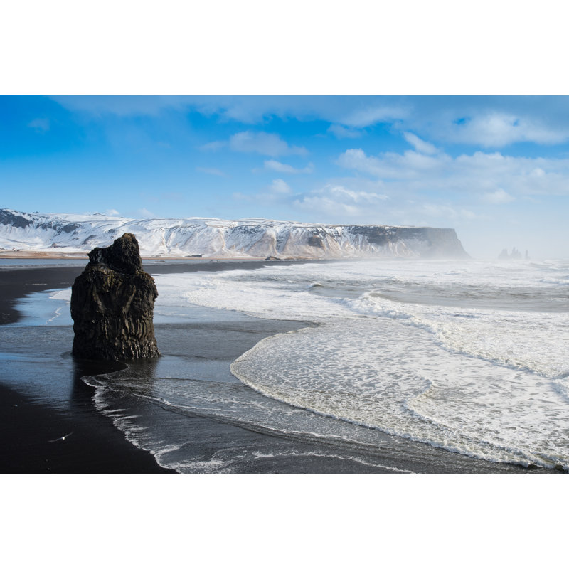 Plage et rochers par Mantapoto, H 24 po x l 36 po