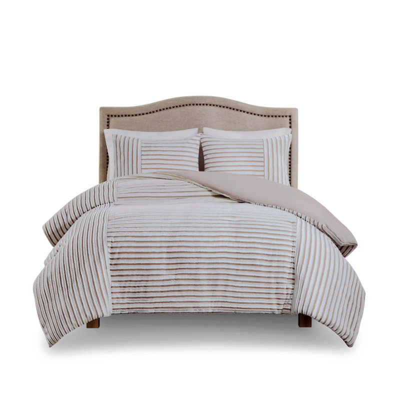 Gracie Mills Marissa Casual Farmhouse 5-Piece Clipped Jacquard Comforter Set With Throw Pillows, Full Comforter + 2 Shams