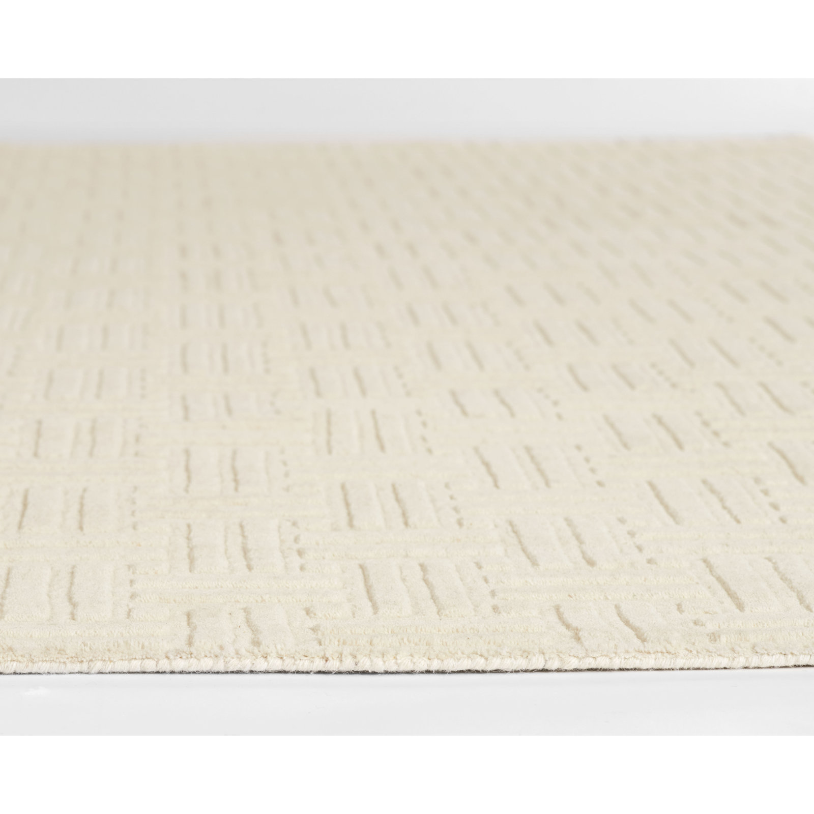 Maricopa Ivory Hand-Loomed Geometric Wool Rug, Rectangle 7'10" x 10'