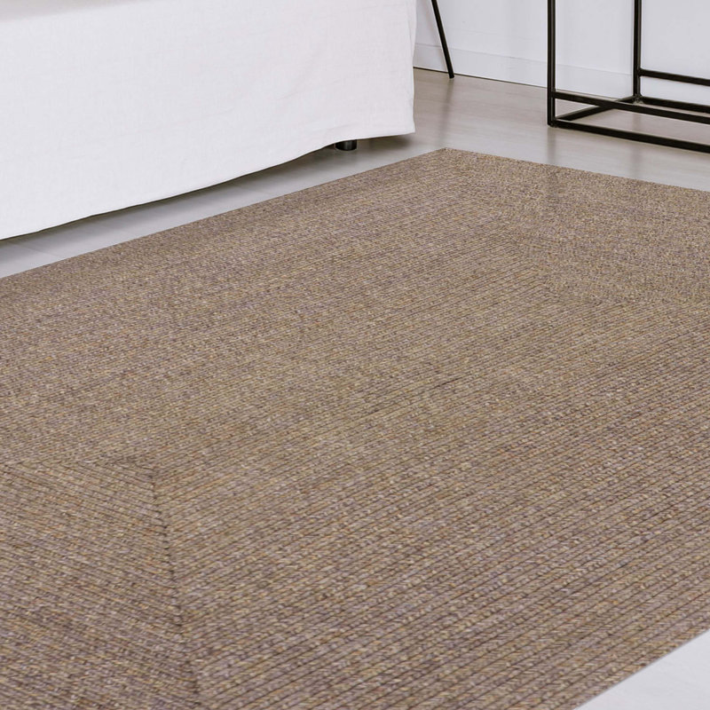 Tapis intérieur / extérieur brun tressé à la main Neufeld, Rectangle 8 pi x 10 pi