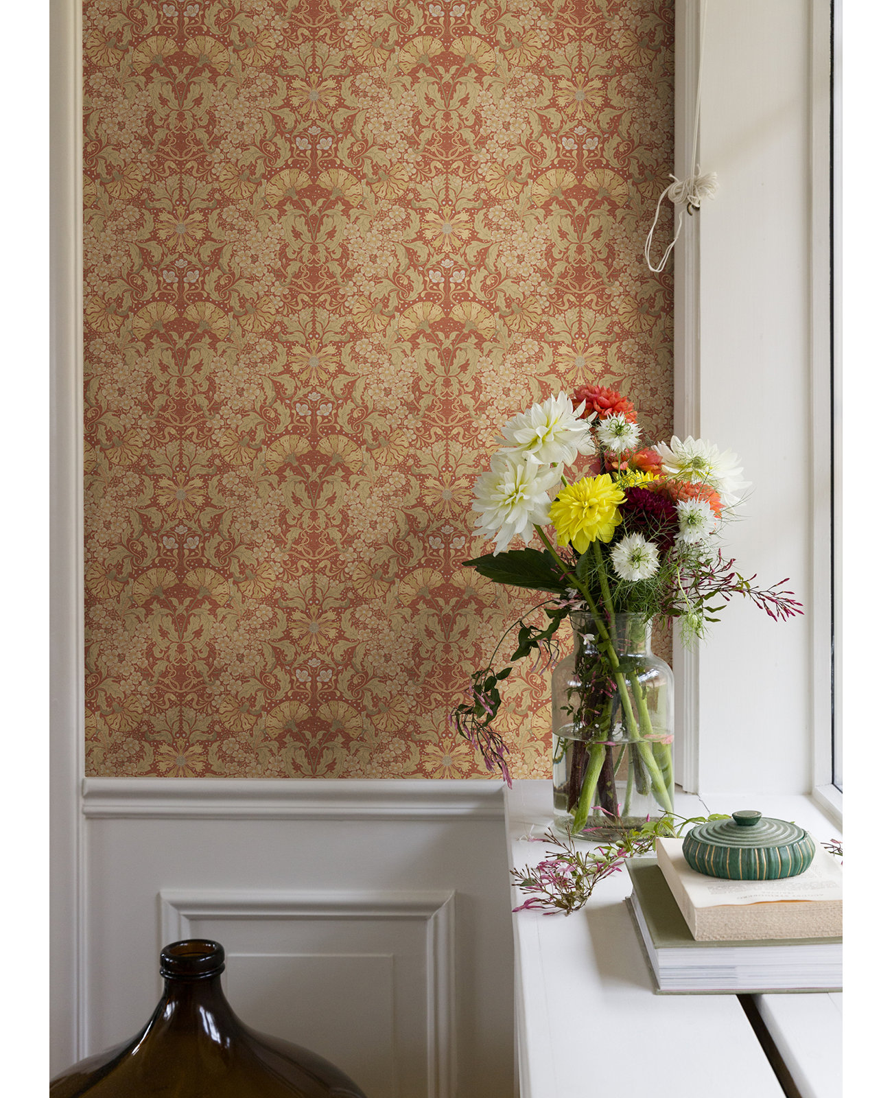 Francia Modern Floral Wallpaper, Rust
