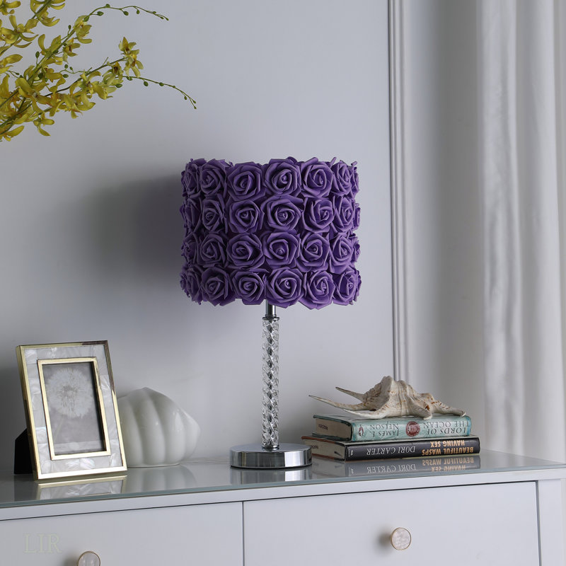 Lampe de table en acrylique / métal 18,25 "Lavender Roses In Bloom, facile à assembler, lampe de table, Lavande