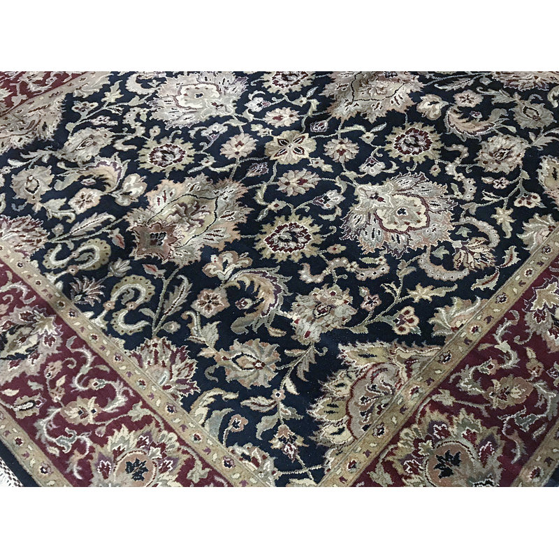Tapis carré noir et rouge de haute qualité noué à la main