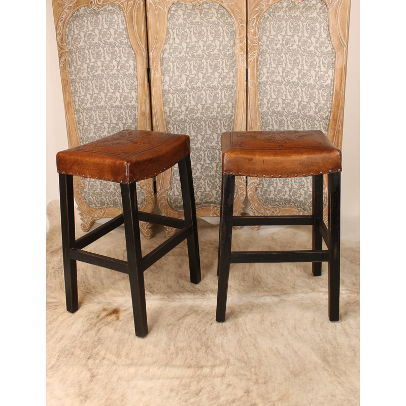 Martena Bar & Counter Stool, Bar Stool (30" Seat Height)
