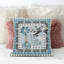Coussin décoratif à motif floral 20 po x 20 po-103484078