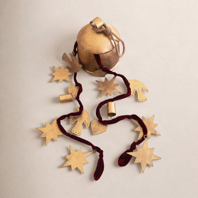 Christmas Lightbourne With Maroon Velvet (Min 4)