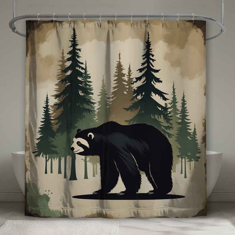 Rideaux de douche très longs Black Bear In Forest, L 70 po x H 84 po