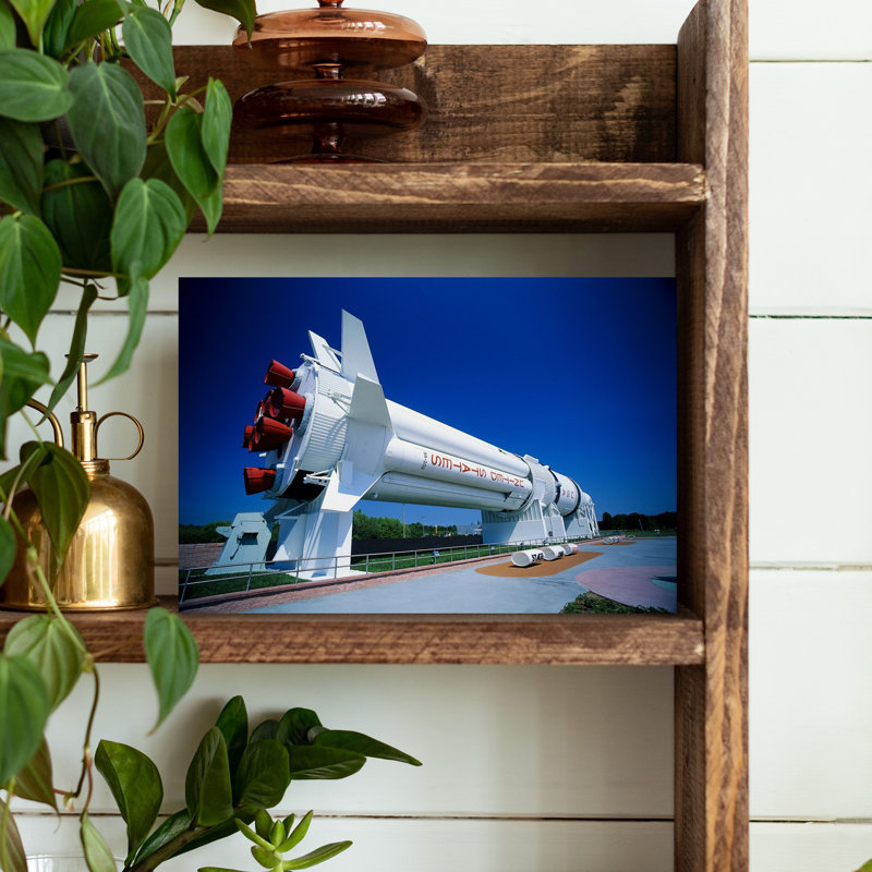 Saturn Rocket On Display At Kennedy Space Centre, Cape Canaveral, Florida, Usa Contemporary Wall Art, H 12 po x l 18 po