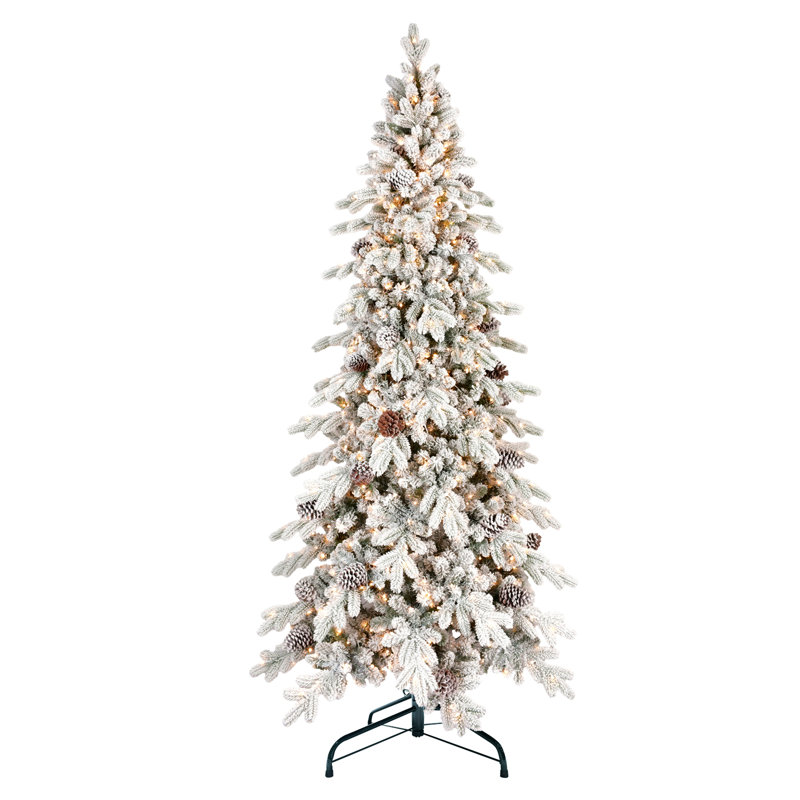 Arbre de Noël floqué en PE / PVC avec lumières DEL blanc chaud, pommes de pin naturelles, effet enneigé, branches articulées, base en métal