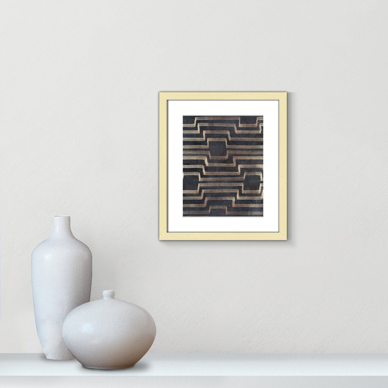 «Symphony in Motion II» par Emma Peal, Blanc, H 15 po x l 13 po x P 1,25 po, Papier avec cadre unique doré