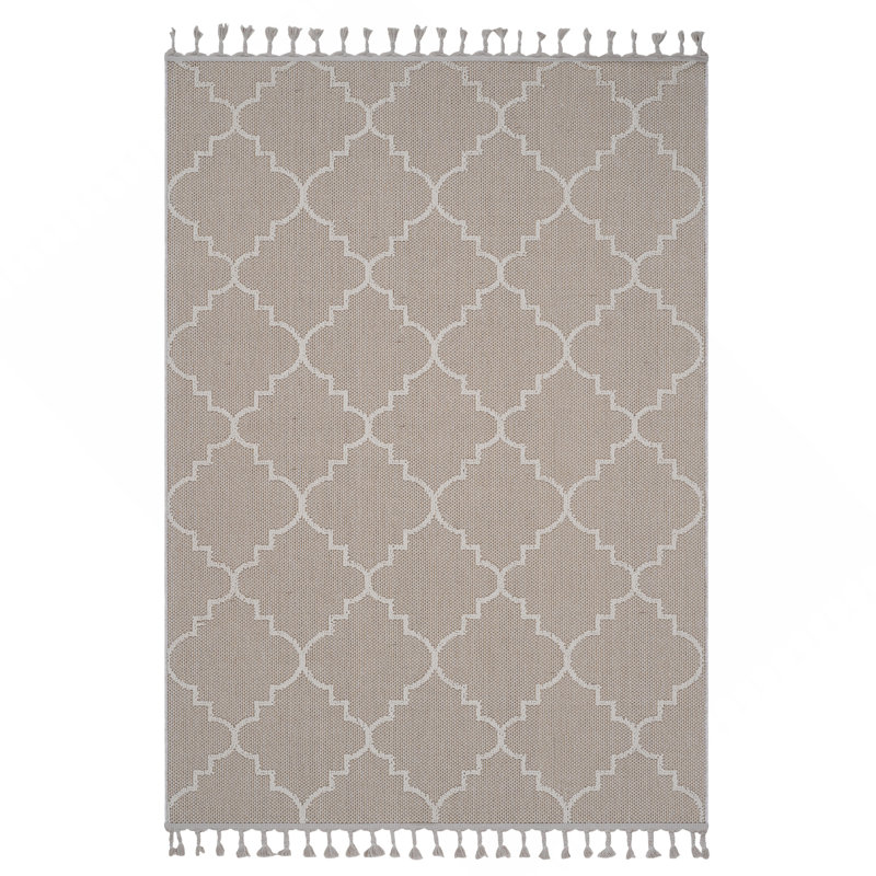 Collection Ivory /Trellis Indoor/Outdoor Area Rug, Rectangle 6'7" x 7'9"