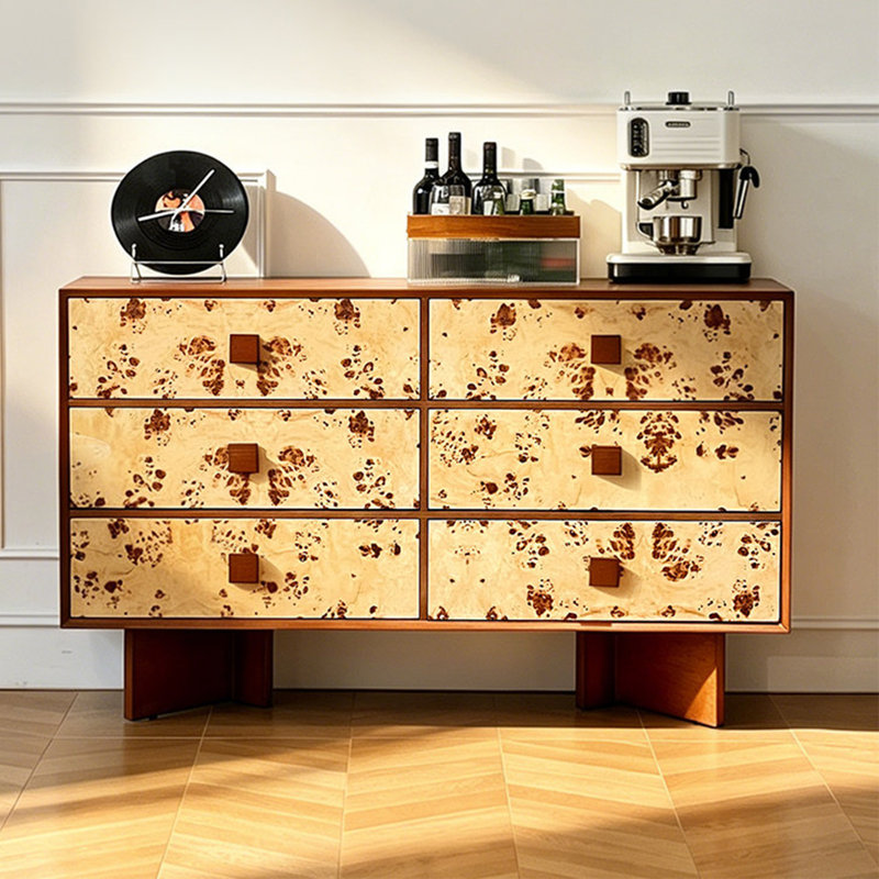 Buffet de style médiéval français