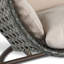 Balancelle en osier brun avec coussin beige
