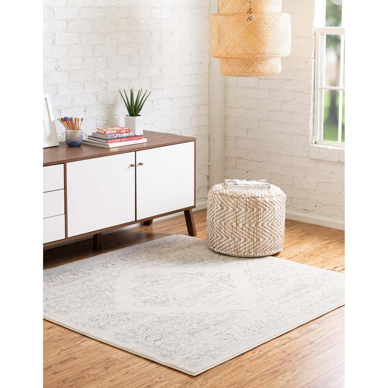 Alresford Oriental Indoor Rug, Square 5'
