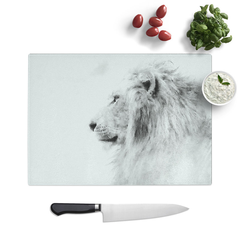 Tempered Glass a Lion Painting Chopping Board, 28.5 cm x 39 cm