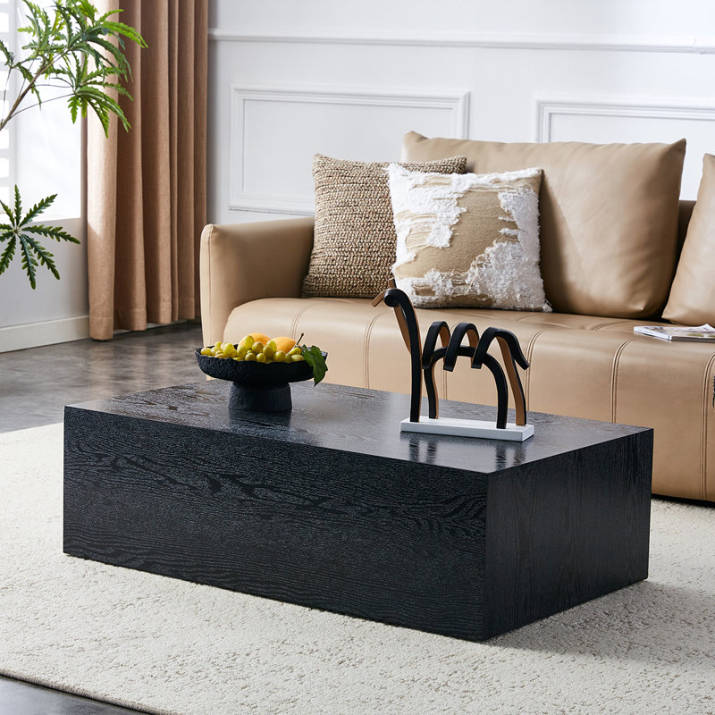 Table basse en bois, Bois noir
