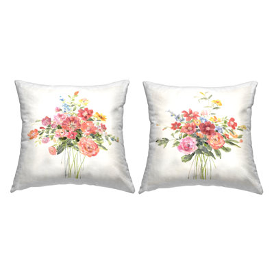 Coussin varié imprimé de bouquets de fleurs par Sally Swatland (ensemble de 2)