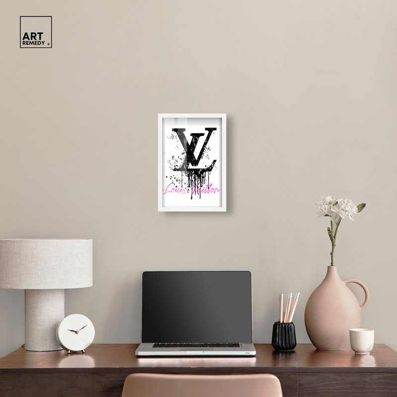 «Doll Memories - Louis Drip Shadowbox Print» par Art Remedy, H 16 po x l 11 po, Blanc