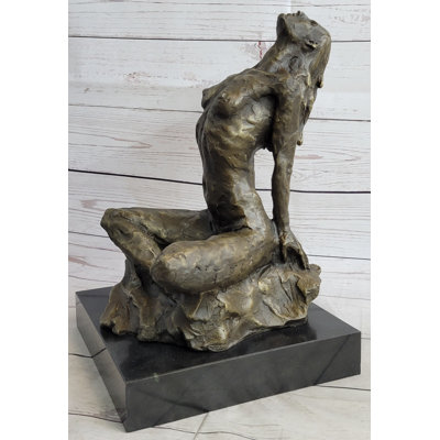 Figurines et sculptures