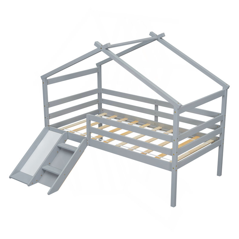 Lit simple mezzanine bas avec glissade, échelle, barrières de sécurité, structure de toit de maison, gris