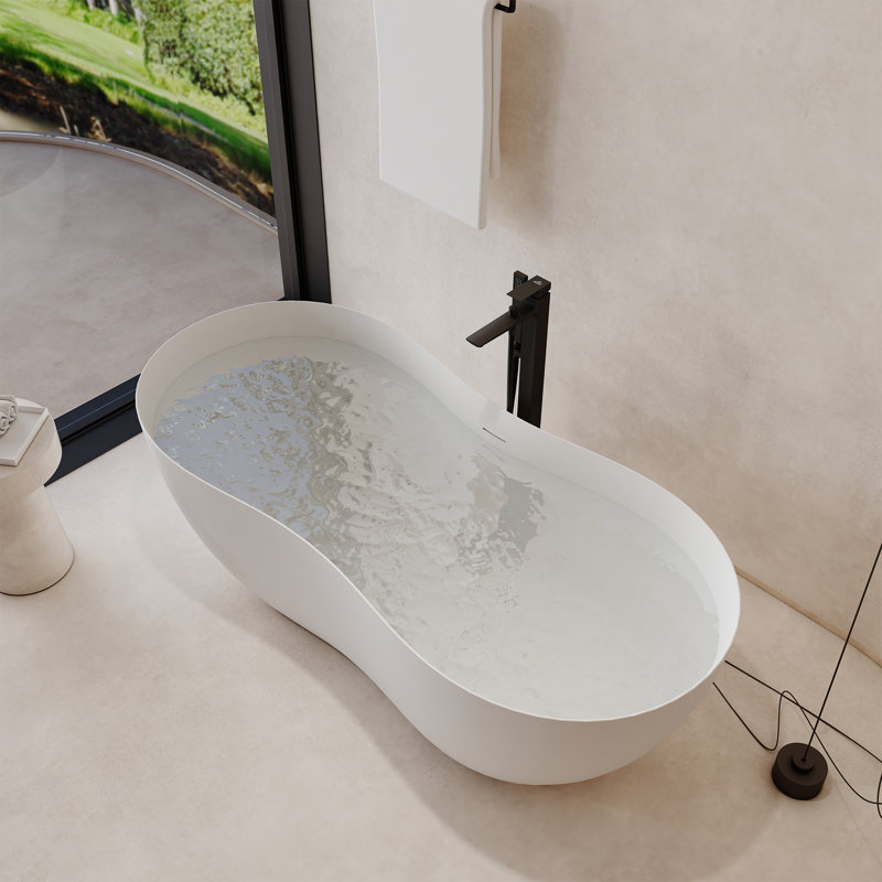 Baignoire autoportante en résine