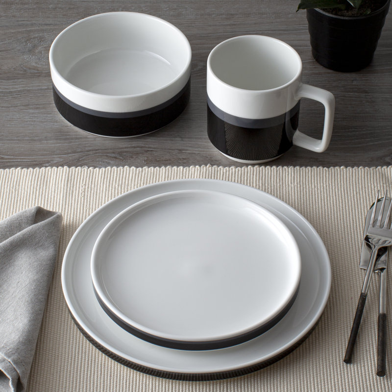 Noritake Colorstax Stripe 4-Piece Place Setting, Service for 1, Black