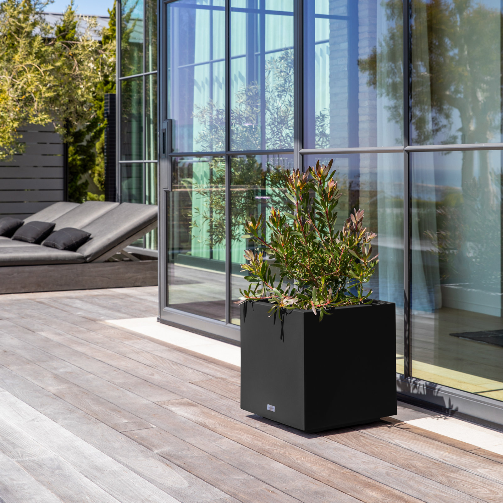 21" Planter Box, 18.25" H x 17" W x 17" D, Black