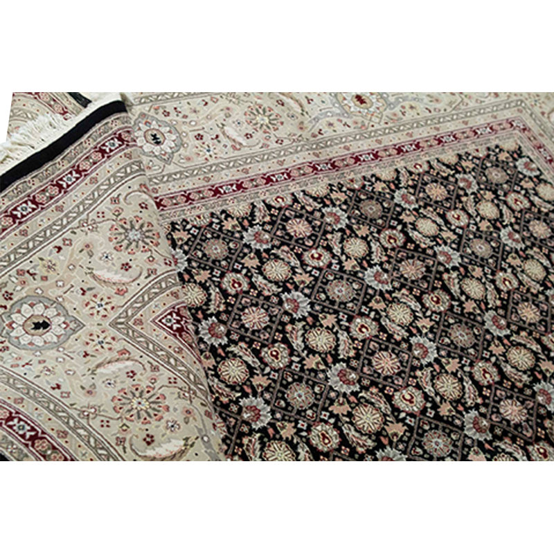 Hand Woven Wool Oriental Area Rug