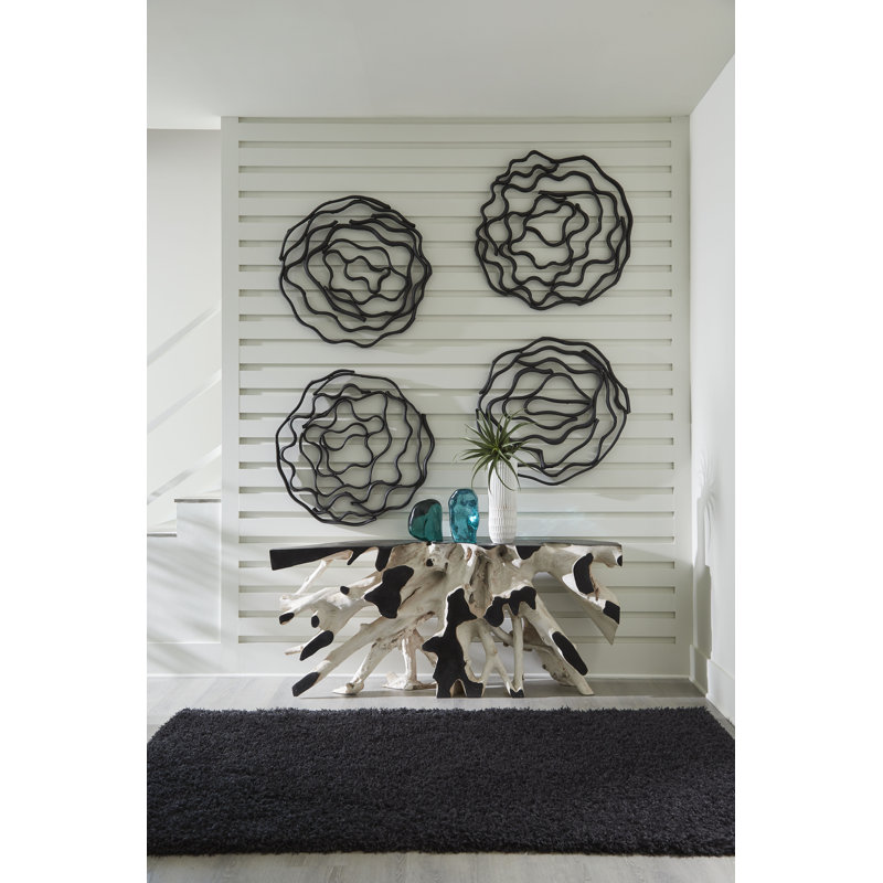 31" Vine Wall Décor
