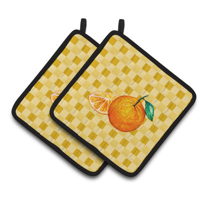 Caroline's Treasures Checkered Polyester Potholder Set