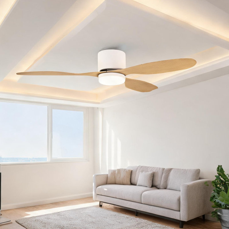 Ventilateur de plafond à profil bas avec lumière DEL, fonctionnement à distance, 52 pouces, finition blanc doux, pales en ABS, résistant à l'humidité pour une utilisation intérieure / extérieure