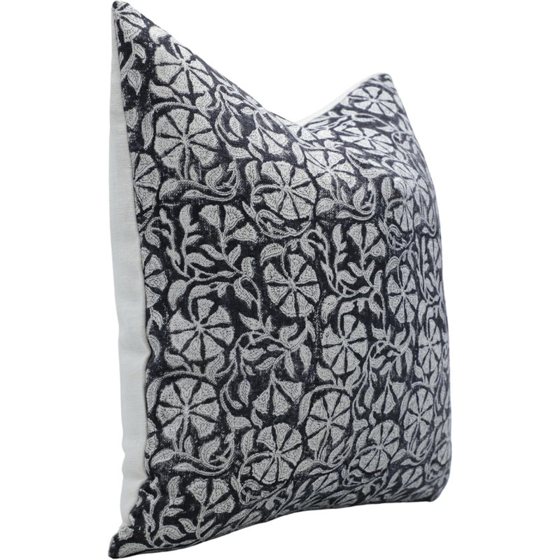 Housse de coussin à imprimé floral, housse de coussin bohémienne 14 po x 14 po, coussin décoratif fait à la main de couleur noire