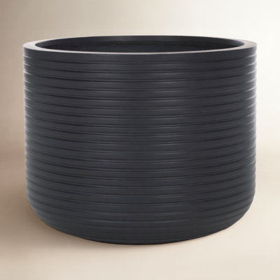 Norah 23" Pot Planter