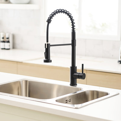 Commercial Black Kitchen Faucet, Pull Out Spray Function, And Long-Lasting Design Modern Sink Down , Control Water Temperature Precisely