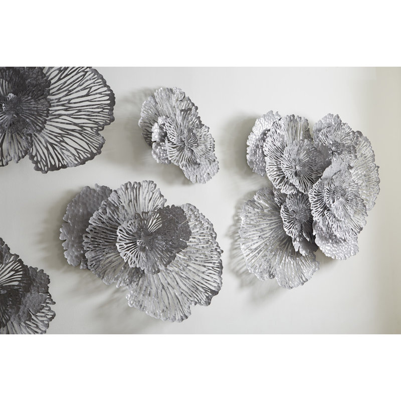 Flower Wall Décor, Gray