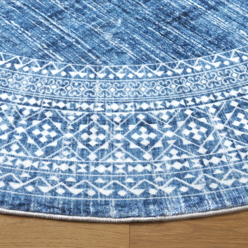 Azmira Machine Washable Performance Oriental Rug, Round 6'