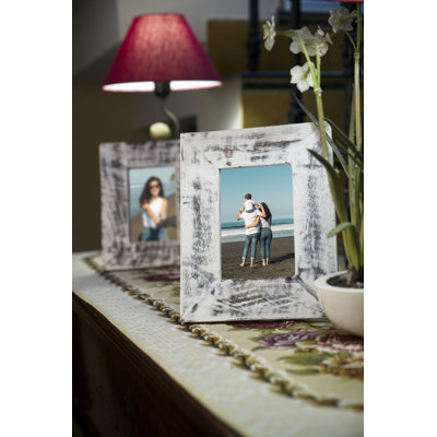 Caire Wood Matte Picture Frame