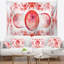 Motif exotique abstrait rouge sur tapisserie blanche-28497301