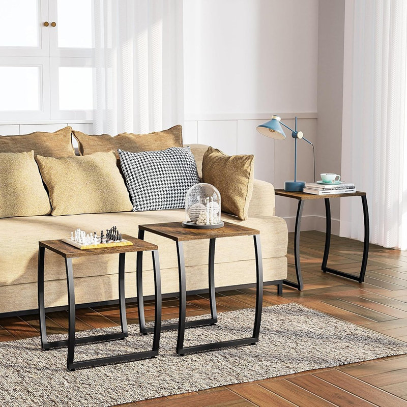Ensemble de 3 tables gigognes, tables d'appoint et de bout de style rétro pour le salon, idéales comme tables basses ou collations