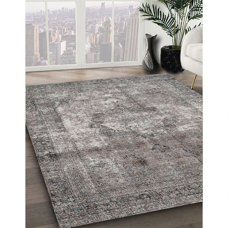 Aizlyn Oriental Indoor Rug, Square 4'
