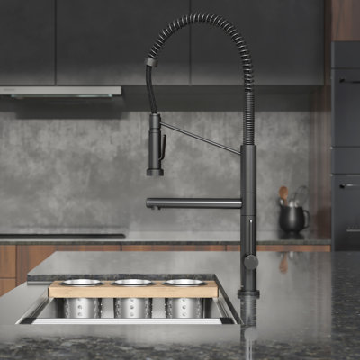 Robinet de cuisine rétractable à poignée simple Novuet