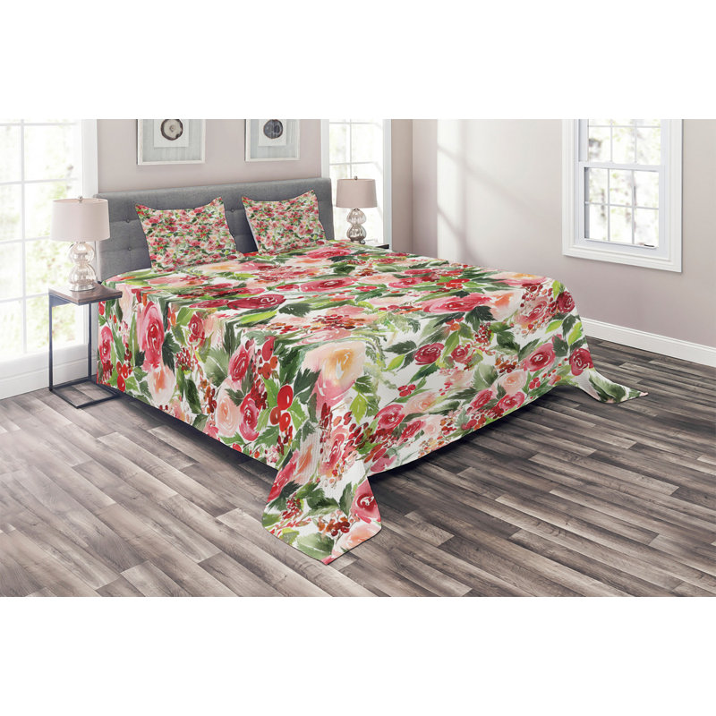 Floral Farmhouse / Country Coverlet, Queen Bedspread + 2 Shams