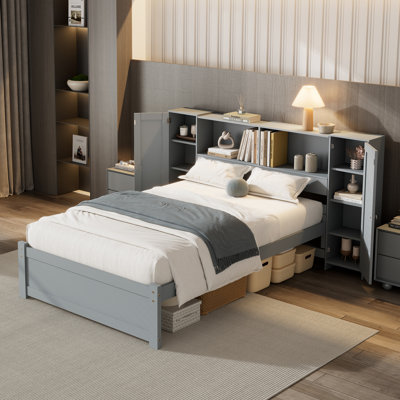 Lit plateforme simple avec tête de lit et casiers de rangement, gris