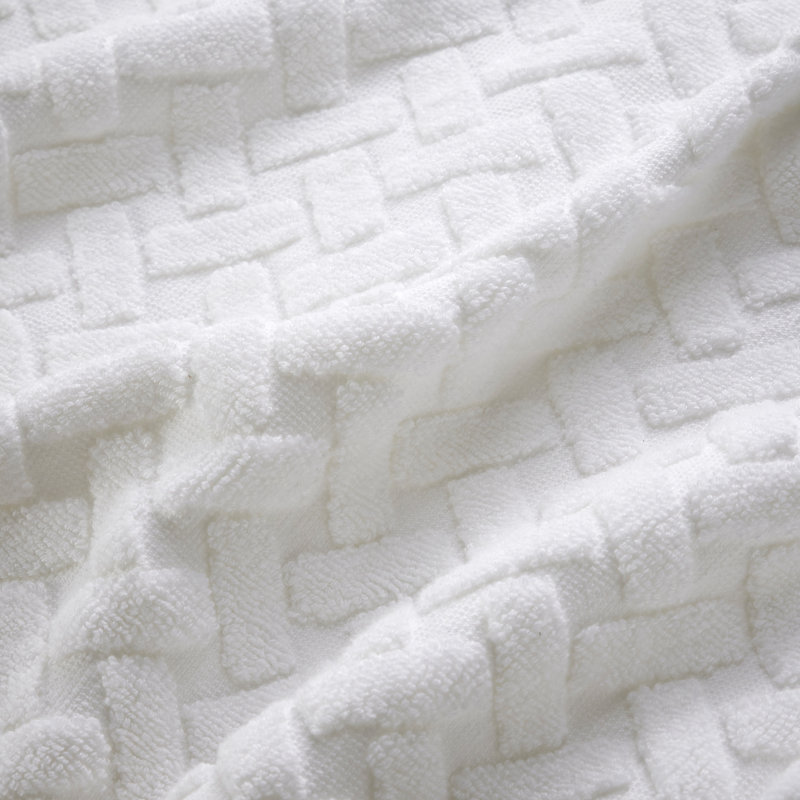 Trellis Cotton Bamboo Blend Antimicrobial Bath Sheets, White