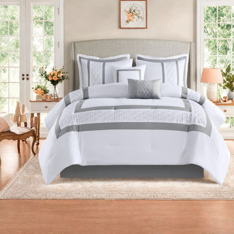 Elegant 8-piece Bedding Set, Polyester Comfort, Modern Hotel Style