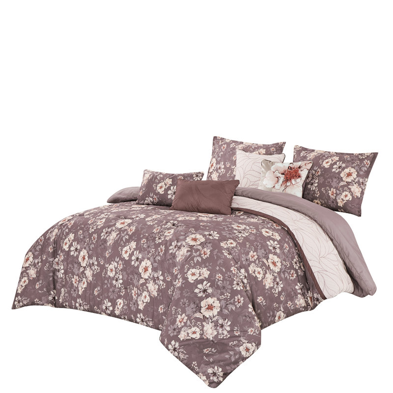 Ensemble d'édredon brodé 7 pièces Dusty, Édredon de très grande taille et 6 pièces suppl