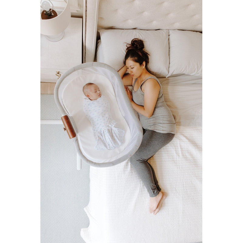 Luxe Dove Gray/White Tweed Bassinet with Bedding