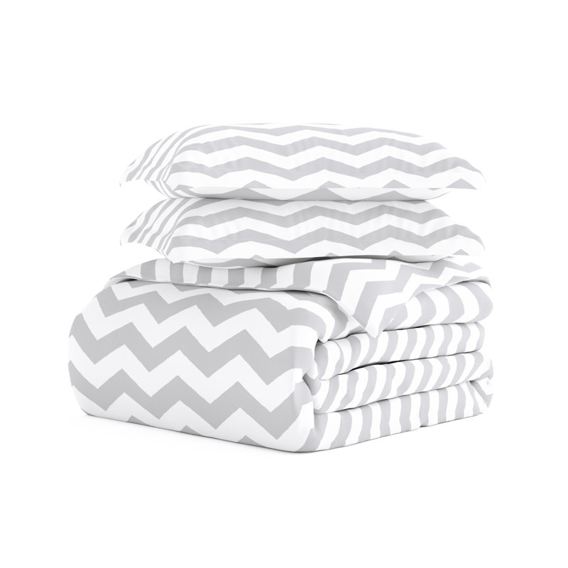 Gray and White Geometric Microfiber Queen Duvet Cover Set
