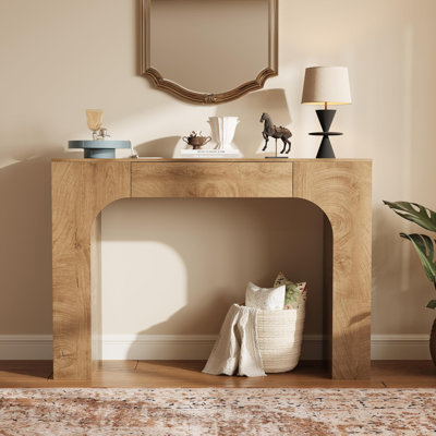 Console de 47 po de long avec tiroir, canapé rectangulaire en bois derrière le canapé