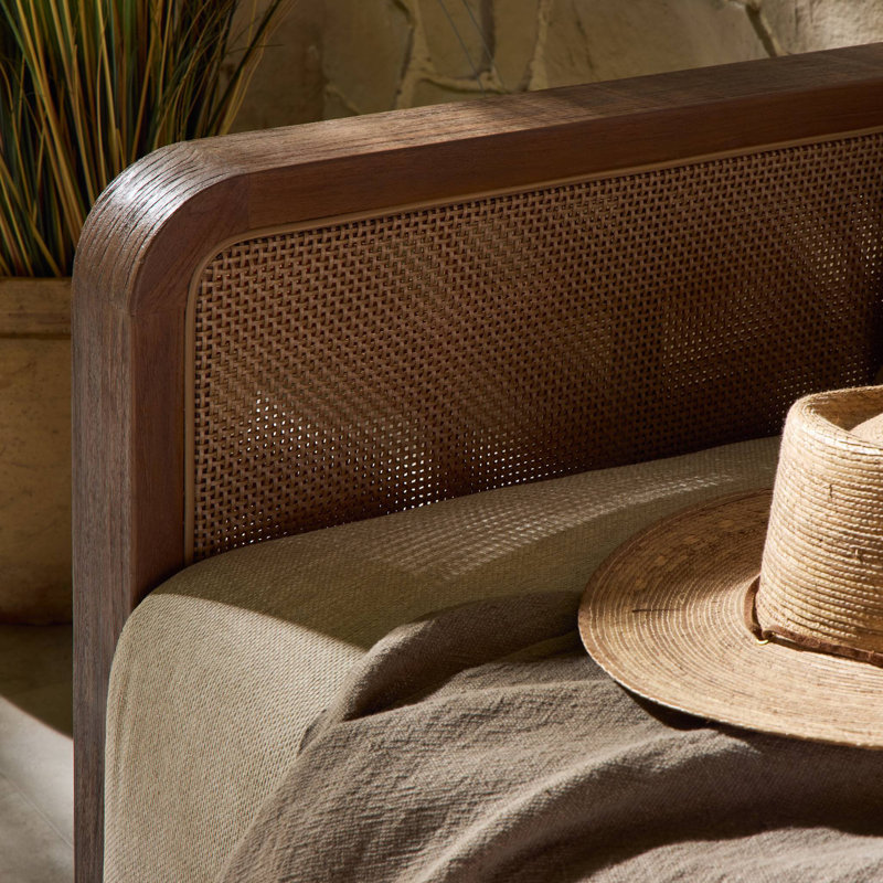 Reiner Outdoor Sofa-96"